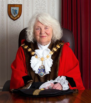 It is with deep regret that Spelthorne Council announces the death of the Mayor of Spelthorne, Cllr Isobel Napper.