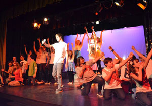 Riverside Youth Theatre Presents "Double Act" 8th - 10th December